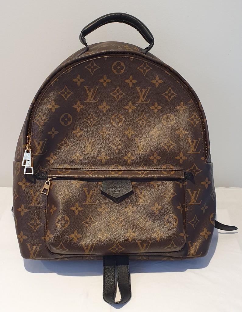 What are some high quality bags that look similar to an MCM bag